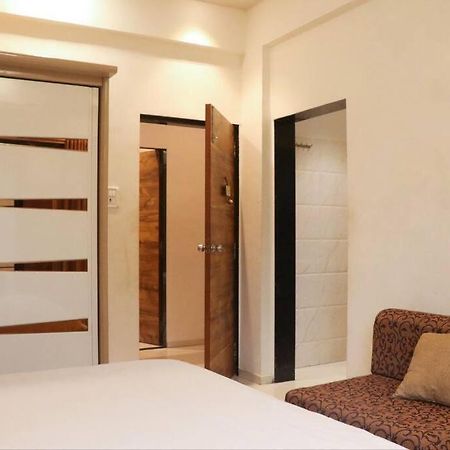 Stayhaven Aqua With Pvt Theatre & Pool Мумбаи Экстерьер фото