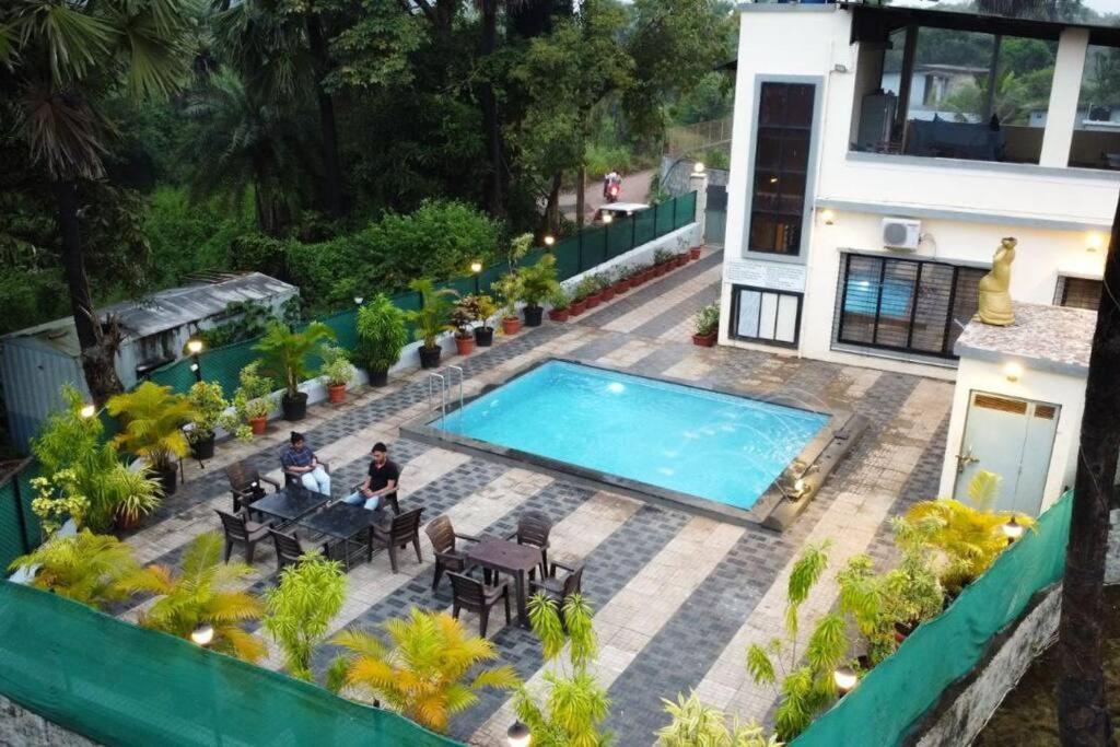 Stayhaven Aqua With Pvt Theatre & Pool Мумбаи Экстерьер фото