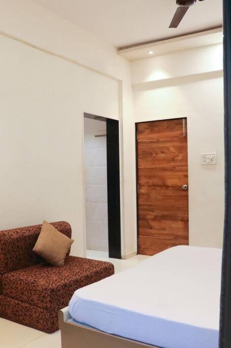 Stayhaven Aqua With Pvt Theatre & Pool Мумбаи Экстерьер фото