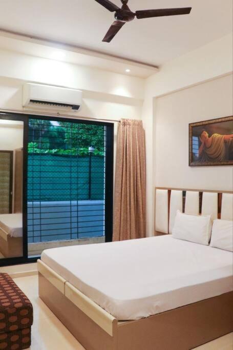 Stayhaven Aqua With Pvt Theatre & Pool Мумбаи Экстерьер фото